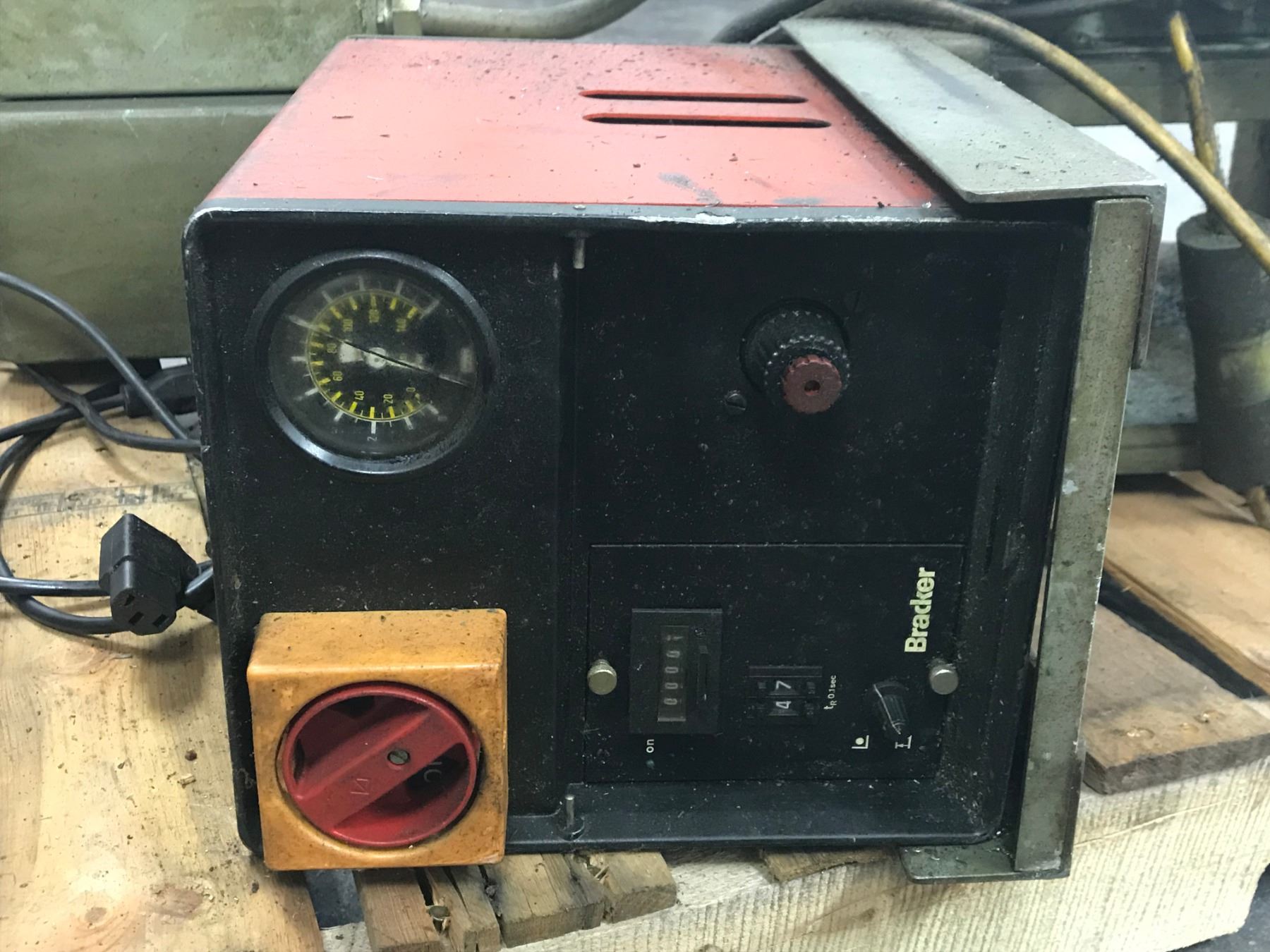BALTEC RN 180 BRACKER RADIAL RIVETER