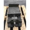 Image 5 : KEARNEY & TRECKER 9 1/4" MILLING VISE