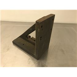 90° ANGLE PLATE 10 1/2" x 10 1/2" x 6"