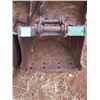 Image 1 : CAT 302 Bucket 24"
