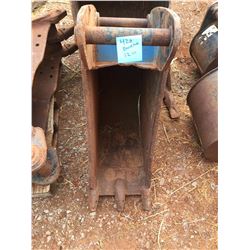 CAT 420 Bucket 12"