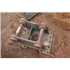 Image 1 : Hydraulic Hammer Attachment Adapter