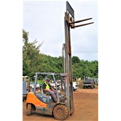 2010 Doosan D30S-5 Forklift (Sticky Brake Pedal)