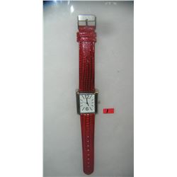 Fashion style wrist watch with maroon leather band