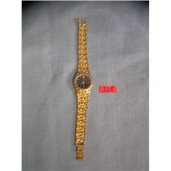 Gruen gold nugget decorated gentleman's wrist watch