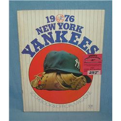 NY Yankees 1976 score book and official magazine