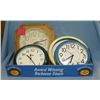 Image 1 : Box full of wall clocks