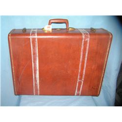 Vintage leather luggage case by Samsonite