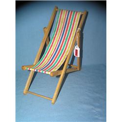 Great early salesman sample beach chair