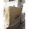 Image 2 : Maax Fiberglass Shower/Bathtub Wall and Fiberglass Shower Base - Bathtub Lot of 2