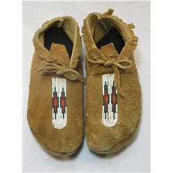 Beaded SW Moccasins- 9.5"L