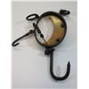 Image 1 : Vintage Hide Scale
