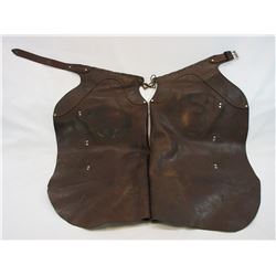 Marked Hamley & Co Pendleton Ore 601 30 Batwing Chaps With Inside Pockets- Buckstitched-27"