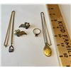 Image 1 : GR OF 4, GOLD RING SETTING, 2 X NECKLACE, EARRINGS