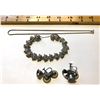 Image 1 : GR OF 3, NECKLACE, BRACELET, EARRINGS