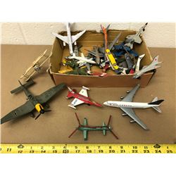 BOX LOT OF MISC TOY PLANES