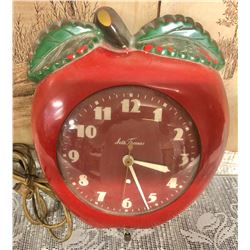 SETH THOMAS VINTAGE WALL CLOCK