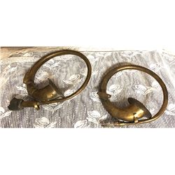 GR OF 2 BRASS HORNS
