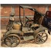 Image 1 : RECYCLED METAL DECORATIVE ANTIQUE CAR