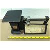 Image 1 : TRINER ANTIQUE MAIL SCALE