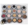 Image 1 : LOT OF ASSORTED EYE SHADOW.