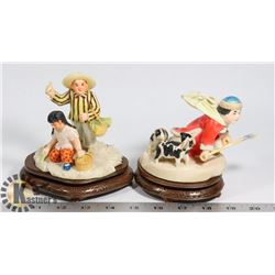 LOT OF 2 FIGURES