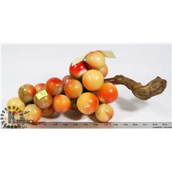 SHOWHOME DISPLAY GRAPES