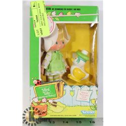 VINTAGE MINT TULIP DOLL WITH MORAH MALLARD PET