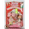 Image 1 : VINTAGE STRAWBERRY SHORTCAKE BERRY BEAUTY SHOP