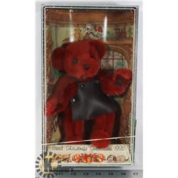 GUND 1992 CHRISTMAS COLLECTIBLES BEAR.