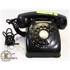 Image 1 : BAKELITE TELEPHONE.