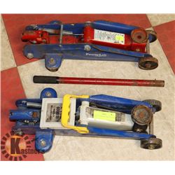 LOT OF 2 CAR JACKS, ONLY ONE BAR INCL.