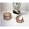 Image 1 : 17)  LOT OF 3 BRACELETS INCLUDING A