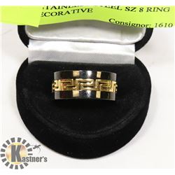 BLACK STAINLESS STEEL SZ 8 RING WITH DECORATIVE
