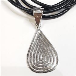 SILVER RAIN DROP PENDENT  NECKLACE