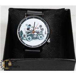 MINNIE AND MICKEY MOUSE WATCH