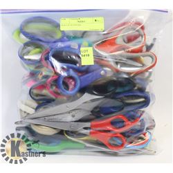BAG OF SCISSORS