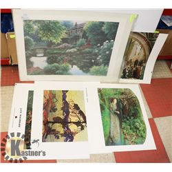 SLEEVE OF ART PRINTS