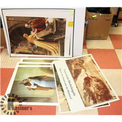 SLEEVE OF ART PRINTS