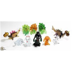 LOT OF 10 GLASS COLORED FIGURES