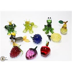 LOT OF 10 GLASS COLORED FIGURES