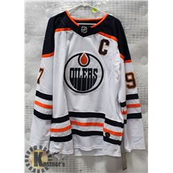 NEW XL OILERS AWAY JERSEY WHITE #97 MCDAVID.