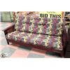 Image 1 : QUEEN SIZE FUTON