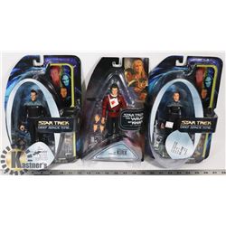 LOT OF 3 ASSORTED STAR TREK FIGURES.
