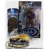 Image 1 : LOT OF 3 ASSORTED HALO FIGURES.