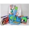 Image 1 : LOT OF 2 ASSORTED NERF GUNS AND MISSILE LAUNCHER.