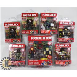 LOT OF ASSORTED ROBLOX FIGURES