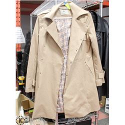 LADIES BURBERRY SZ 8 3/4 JACKET