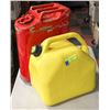 Image 1 : LOT OF 2 GAS CANS