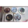 Image 1 : LOT OF FIVE DECORATIVE PLATES